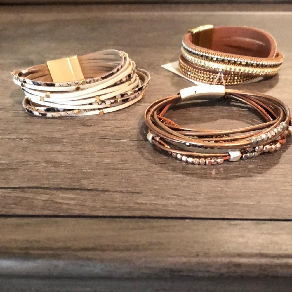 Set of 3 leather wrap bracelets